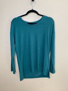 Banana Republic Long Sleeve Green Womens Tunic Top Small Lightweight Rayon